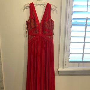 BCBGMAXAZRIA Red Evonne Lace-blocked Pleated Gown